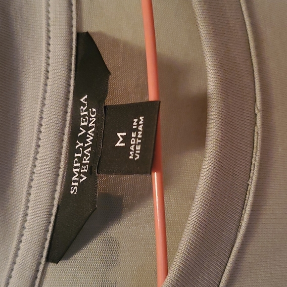 T-shirt - Picture 2 of 4